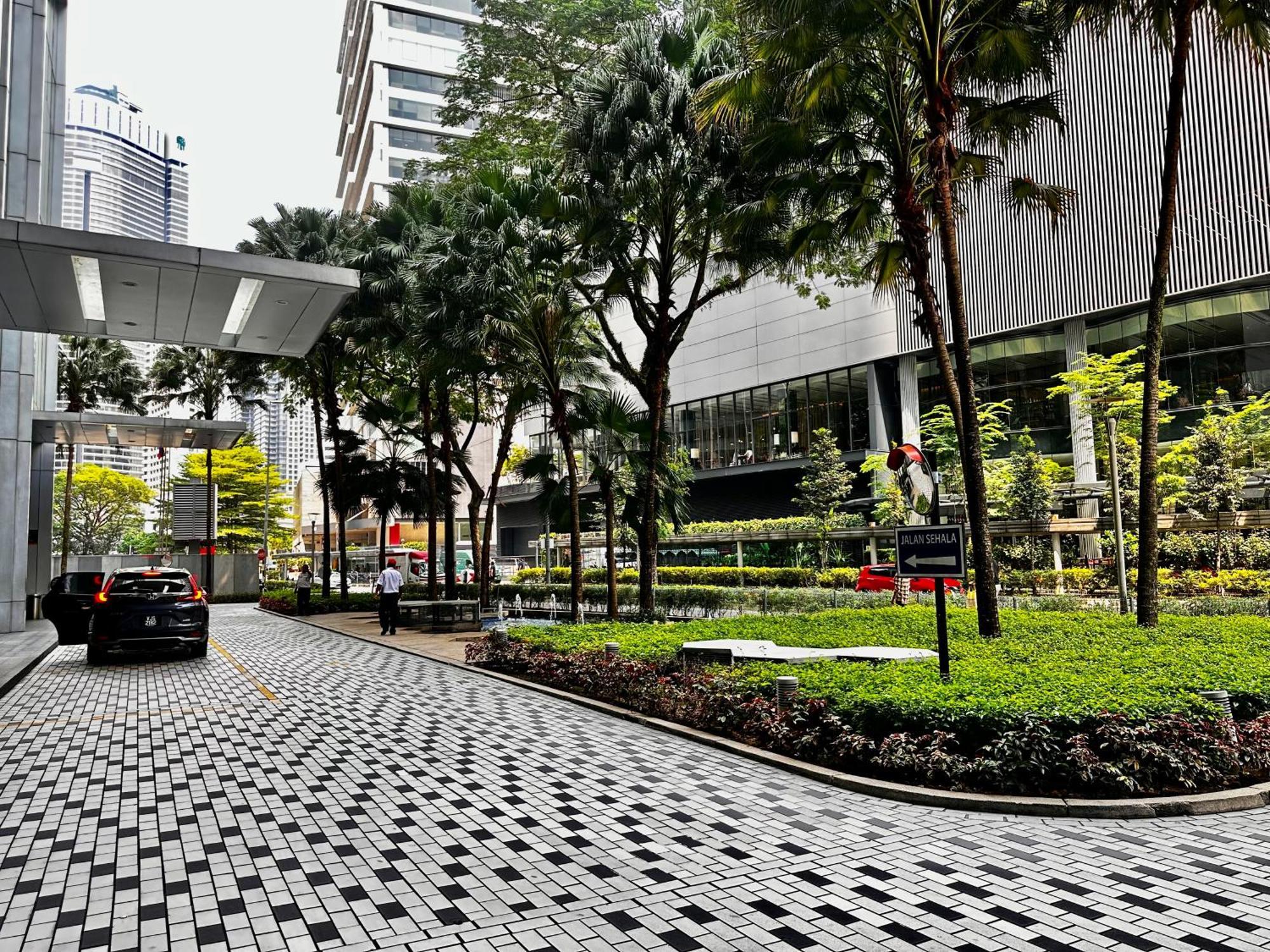 Soho Suites Klcc By Sky Multilink Куала-Лумпур Екстер'єр фото
